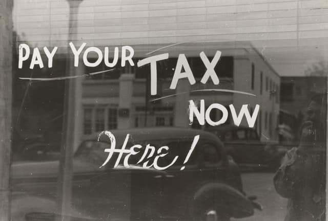 A sign in Harlingen, Texas taken in 1939.