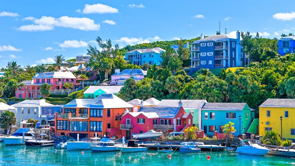 US Expat Tax for Americans in Bermuda